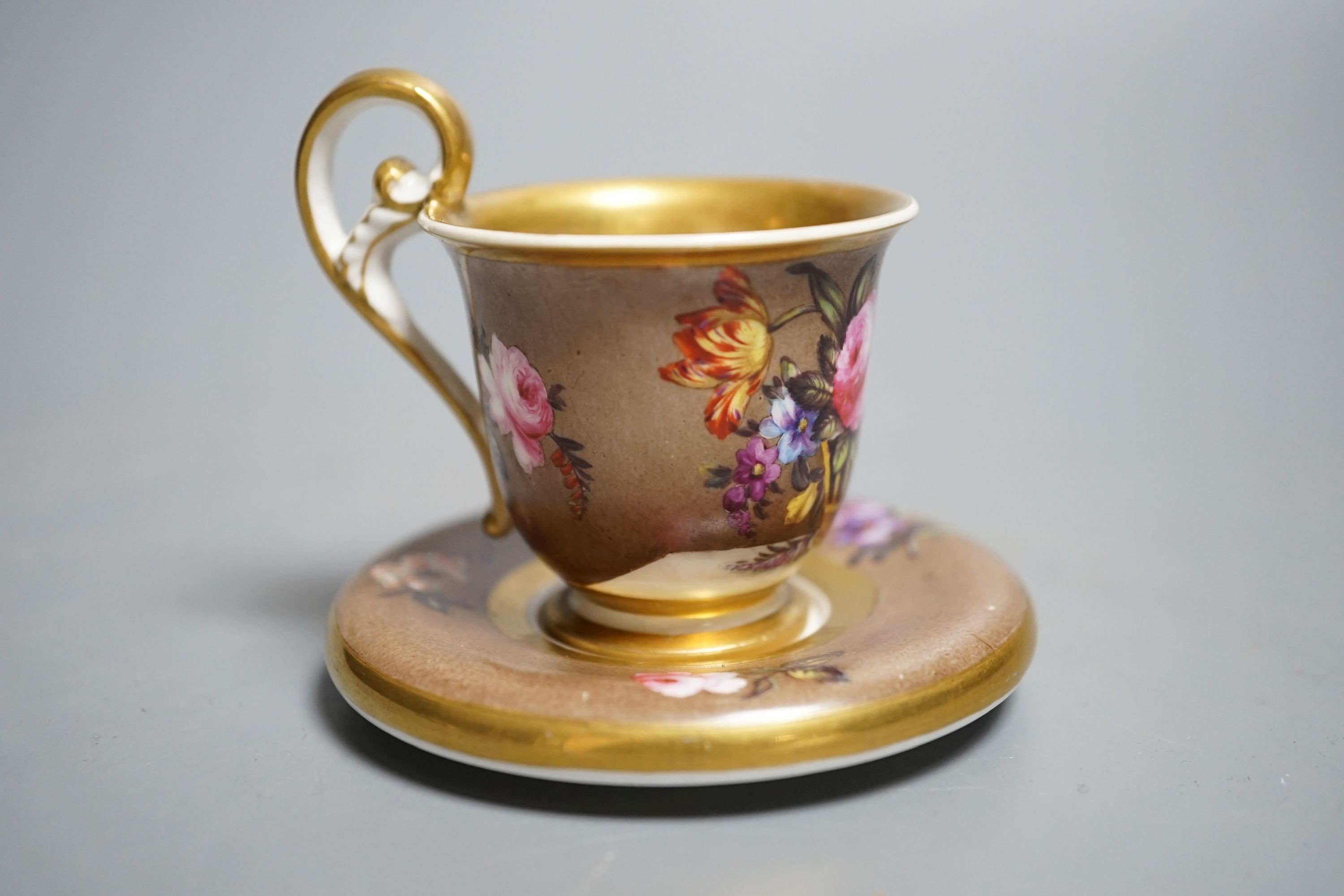 A Spode miniature teacup and saucer, c.1820. Provenance - Mona Sattin collection of miniature cups and saucers, collection no. 119.